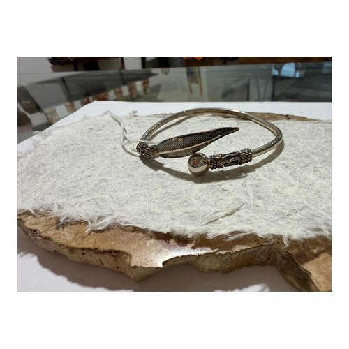 Silver Leaf Bangle Bracelet