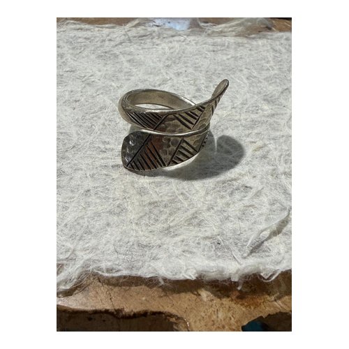 Feather Design Silver Ring